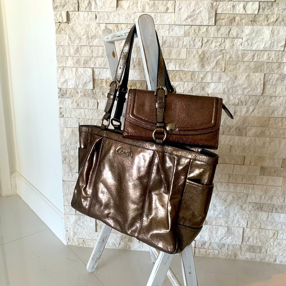 Coach Handbag + Wallet - Picture 2 of 3